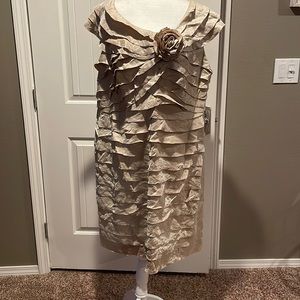 Gold/cream color  London times size 22 dress
